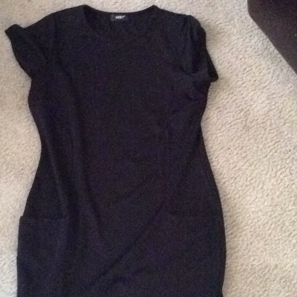 LBD with pockets